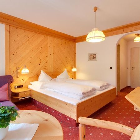 Hotel Nova Gaschurn Exteriör bild